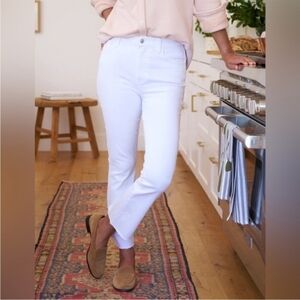 Frank and Eileen white Killian crop flare jeans Size 26 Cotton Coastal Preppy